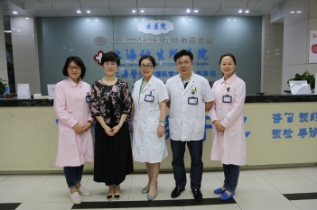 2017年6月，复旦大学上海医学院教授吴轶来院为中层领导培训“品管圈”