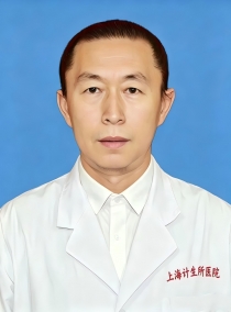 黄忠强